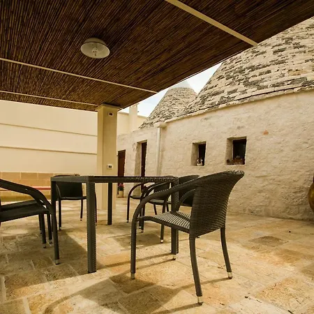 Tenuta Fantese Летний дом Остуни
